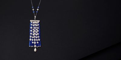 Waterfall - Long necklace set with sapphire parels en diamonds