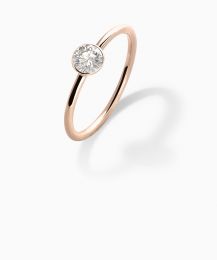 Roze goud ring en diamant.